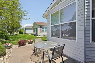 3402 Stretch Run Rd, Grayslake, IL 60030 - Photo 25