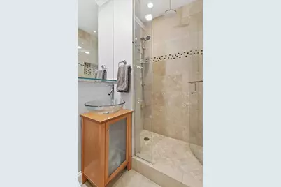 70 E Scott Street #306, Chicago, IL 60610 - Photo 13