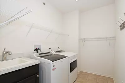 126 Abbott Court, Bartlett, IL 60103 - Photo 21