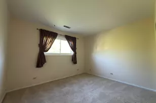 1578 Liberty Dr, Glendale Heights, IL 60139 - Photo 25