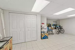 9038 Delphia Ave, Des Plaines, IL 60016 - Photo 29
