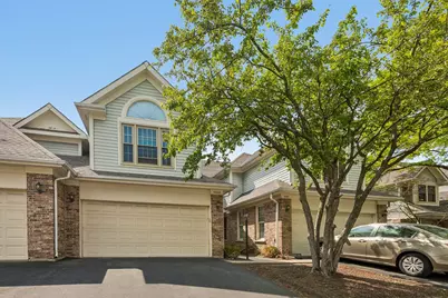 9038 Delphia Avenue, Des Plaines, IL 60016 - Photo 1