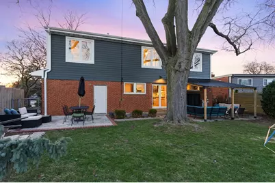 334 E Huntington Lane, Elmhurst, IL 60126 - Photo 29