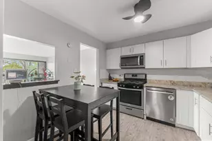 14524 Walden Ct, Oak Forest, IL 60452 - Photo 7