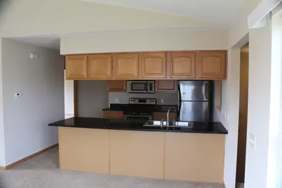174 Penny Lane #0, Sycamore, IL 60178 - Photo 3