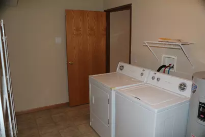 174 Penny Lane #0, Sycamore, IL 60178 - Photo 5
