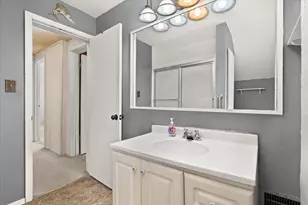 604 N Monroe St, Streator, IL 61364 - Photo 23