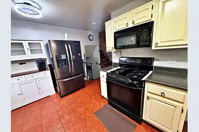 800 W Beechtree Lane, Bartlett, IL 60103 - Photo 7