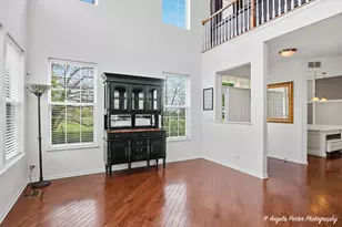 751 S Jade Ln, Round Lake, IL 60073 - Photo 9