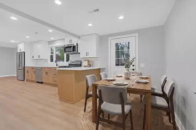 15 Johnathan Road, Lake Zurich, IL 60047 - Photo 9