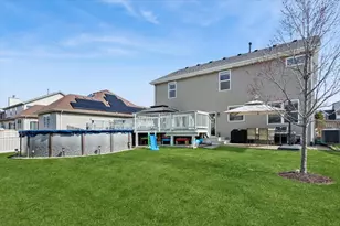 724 N Misty Ridge Dr N, Romeoville, IL 60446 - Photo 21
