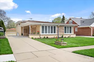 417 N Prospect Manor Ave, Mount Prospect, IL 60056 - Photo 1