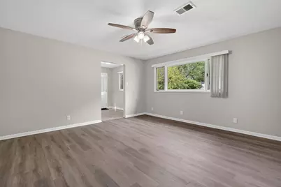 2559 Garden Court, Joliet, IL 60435 - Photo 3