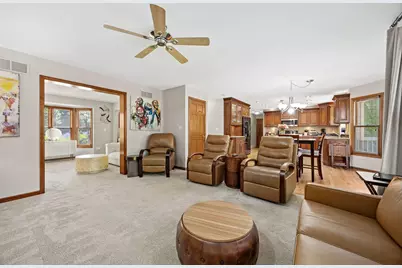 452 Windsor Drive, Oswego, IL 60543 - Photo 15