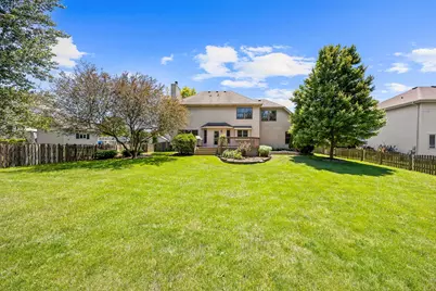 452 Windsor Drive, Oswego, IL 60543 - Photo 5