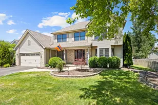 452 Windsor Dr, Oswego, IL 60543 - Photo 1