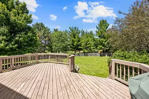 452 Windsor Dr, Oswego, IL 60543 - Photo 7
