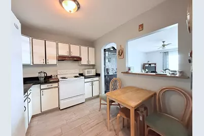 650 Murray Lane #416, Des Plaines, IL 60016 - Photo 9