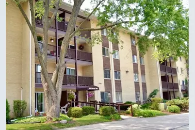 650 Murray Lane #416, Des Plaines, IL 60016 - Photo 1
