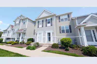 1713 Fieldstone Drive N #1713, Shorewood, IL 60404 - Photo 1