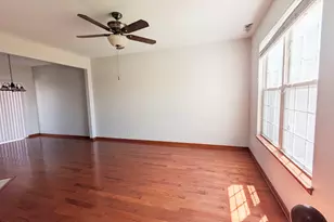 1713 Fieldstone Dr N, Shorewood, IL 60404 - Photo 3