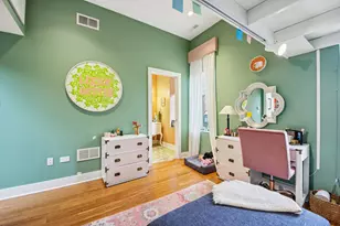 1936 N Hudson Ave, Chicago, IL 60614 - Photo 21