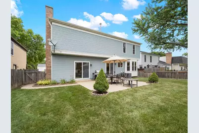 661 Thompson Boulevard, Buffalo Grove, IL 60089 - Photo 27