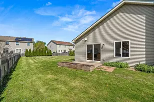 503 May St, Plano, IL 60545 - Photo 11