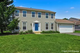 6820 Ayre Dr, McHenry, IL 60050 - Photo 1