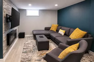 9611 Reeves Ct, Franklin Park, IL 60131 - Photo 11