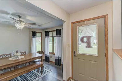 104 N Cedar Street, Gardner, IL 60424 - Photo 7