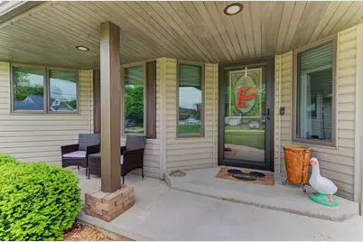 104 N Cedar Street, Gardner, IL 60424 - Photo 5