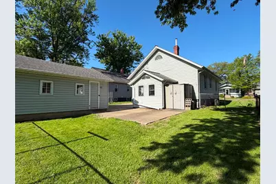 2345 Dunham Street, Clinton, IA 52732 - Photo 19