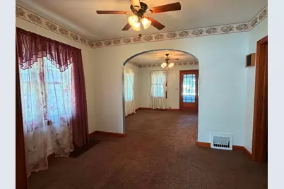 2345 Dunham Street, Clinton, IA 52732 - Photo 9