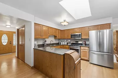 16170 Marigold Place, Orland Hills, IL 60487 - Photo 7