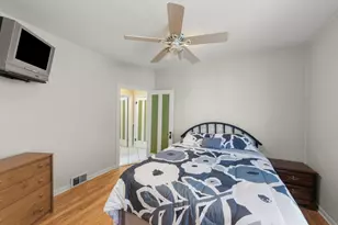 2831 N Kildare Ave, Chicago, IL 60641 - Photo 15