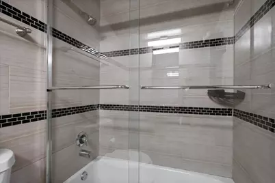 6833 N Kedzie Avenue #701, Chicago, IL 60645 - Photo 25