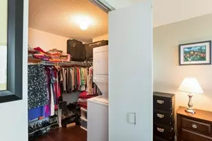 2 E Erie St, Chicago, IL 60611 - Photo 3