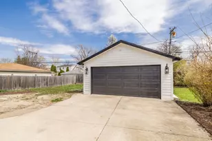2247 S 6th Ave, North Riverside, IL 60546 - Photo 53