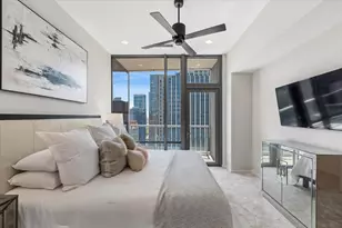 240 E Illinois St, Chicago, IL 60611 - Photo 15