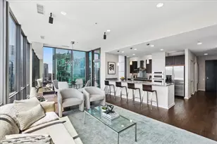240 E Illinois St, Chicago, IL 60611 - Photo 5