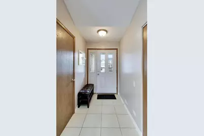 1378 Belle Haven Drive, Grayslake, IL 60030 - Photo 11