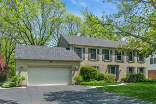 48 Fox Trail, Lincolnshire, IL 60069 - Photo 1