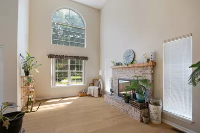 8566 Cedar Street, Fox Lake, IL 60020 - Photo 5