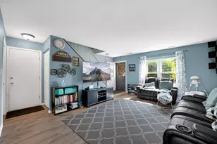 457 Wright Ct, Bolingbrook, IL 60440 - Photo 3