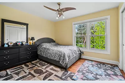 17364 W Westwind Drive, Gurnee, IL 60031 - Photo 7