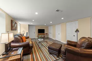 117 N Park Blvd, Glen Ellyn, IL 60137 - Photo 25
