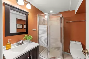 117 N Park Blvd, Glen Ellyn, IL 60137 - Photo 31