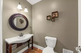 117 N Park Blvd, Glen Ellyn, IL 60137 - Photo 17
