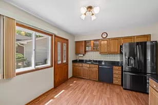 530 N Westwood Ave, Lombard, IL 60148 - Photo 11